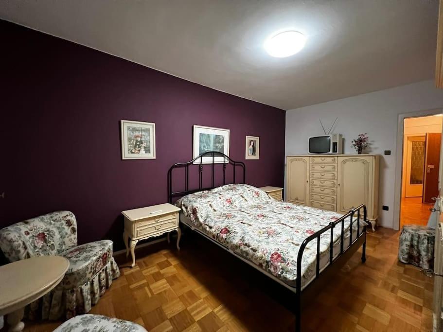 Appartement Flat Near To Oldtown & Konigsallee Düsseldorf